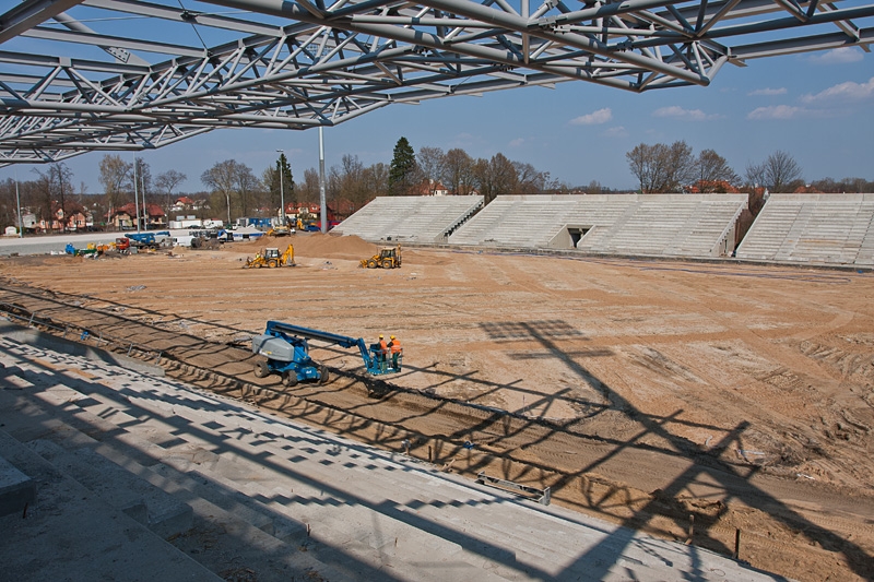 Budowa stadionu w Ostródzie. foto: OstrodaOnline.pl