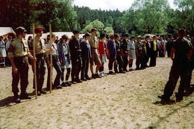 Zlot w Faltyjankach - 2004 rok. Fot: www.ostroda.zhp.pl Zlot w Faltyjankach - 2004 rok. Fot: www.ostroda.zhp.pl